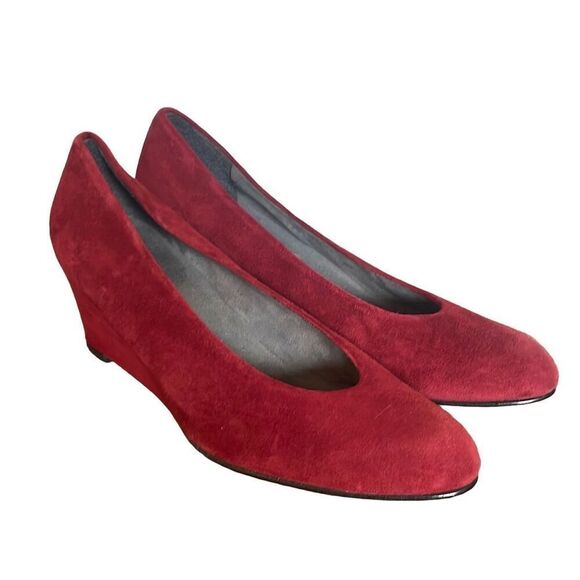 Stuart Weitzman red suede wedge pumps size 7 - Picture 1 of 11